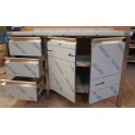 Pracovný nerezový stôl oplechovaný so šuplíkovým boxom, dvierkami a policami, rozmer (šxhxv): 1300 x 600 x 900 mm